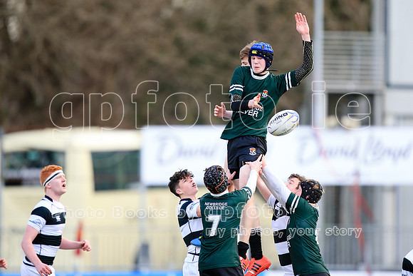 Join the "Target List" for more photos of your player next match.