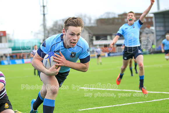 Join the "Target List" for more photos of your player next match.