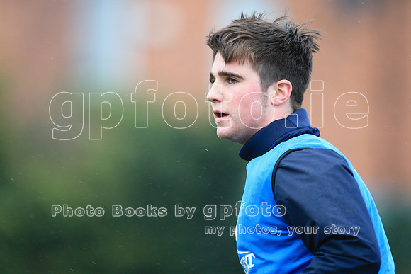 Join the "Target List" for more photos of your player next match.