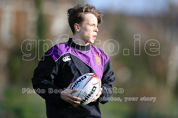 Join the "Target List" for more photos of your player next match.