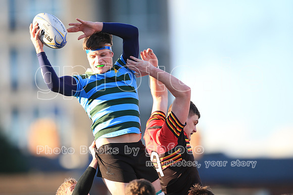 Join the "Target List" for more photos of your player next match.