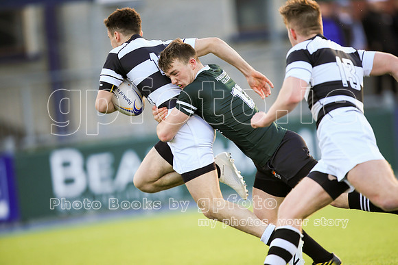 Join the "Target List" for more photos of your player next match.