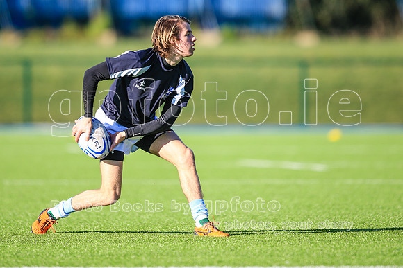 Join the "Target List" for more photos of your player next match.