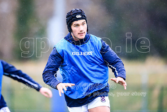 Join the "Target List" for more photos of your player next match.