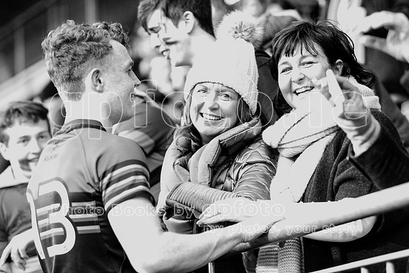 Join the "Target List" for more photos of your player next match.