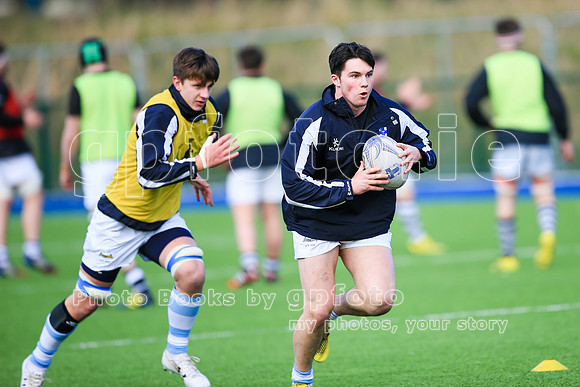 Join the "Target List" for more photos of your player next match.