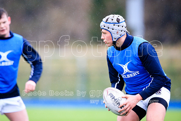 Join the "Target List" for more photos of your player next match.