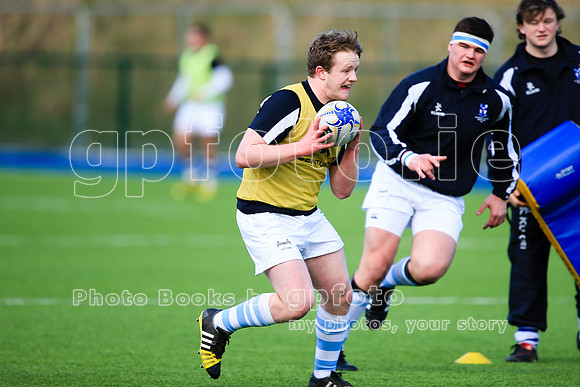 Join the "Target List" for more photos of your player next match.