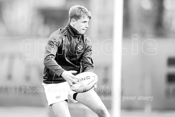 Join the "Target List" for more photos of your player next match.