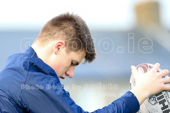 Join the "Target List" for more photos of your player next match.
