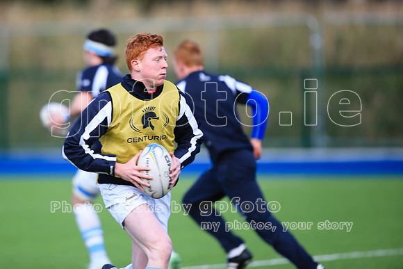 Join the "Target List" for more photos of your player next match.
