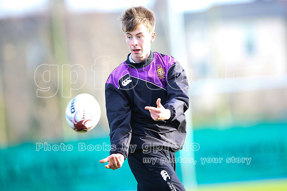 Join the "Target List" for more photos of your player next match.
