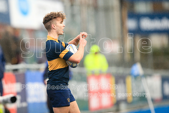 Join the "Target List" for more photos of your player next match.