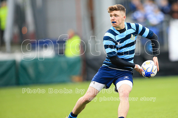 Join the "Target List" for more photos of your player next match.
