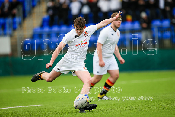 Join the "Target List" for more photos of your player next match.