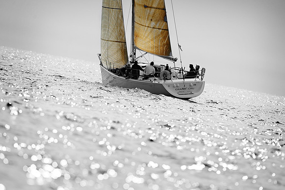 Grand Cru B&W- kevlar sails This is a hi res shot go large!