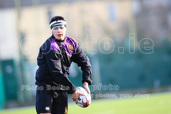 Join the "Target List" for more photos of your player next match.