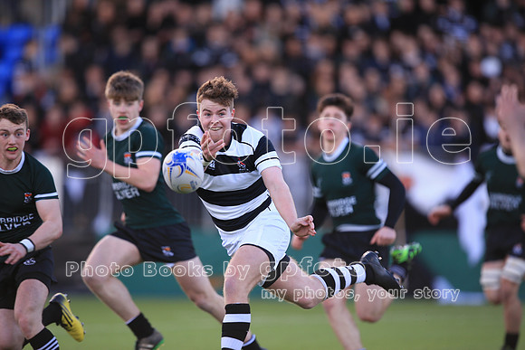 Join the "Target List" for more photos of your player next match.