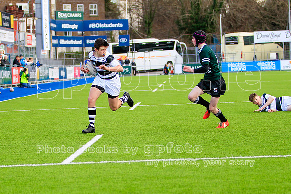 Join the "Target List" for more photos of your player next match.