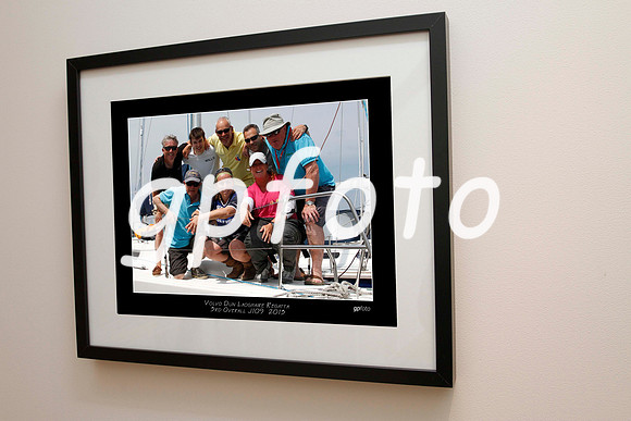 Jalapeno crew shot  in a Classic Black frame €66