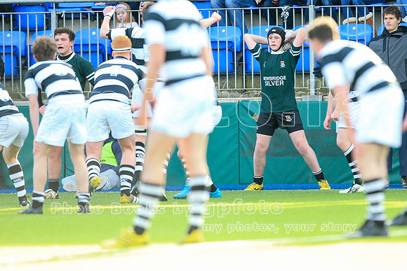 Join the "Target List" for more photos of your player next match.