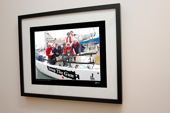 Jump TG crew shot classic Black frame