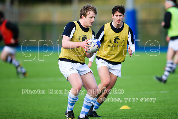 Join the "Target List" for more photos of your player next match.
