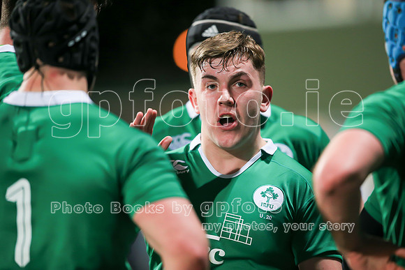 Join the "Target List" for more photos of your player next match.