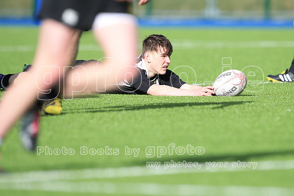 Join the "Target List" for more photos of your player next match.