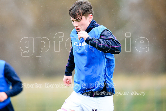 Join the "Target List" for more photos of your player next match.