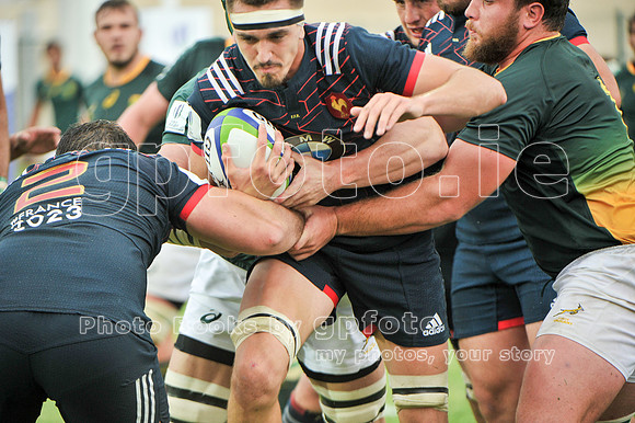 U20_2808