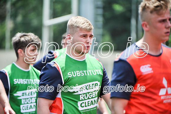 U20_1040