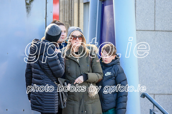 12-03-19CGJ29520