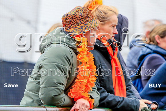 19-04-2025_K2D3951